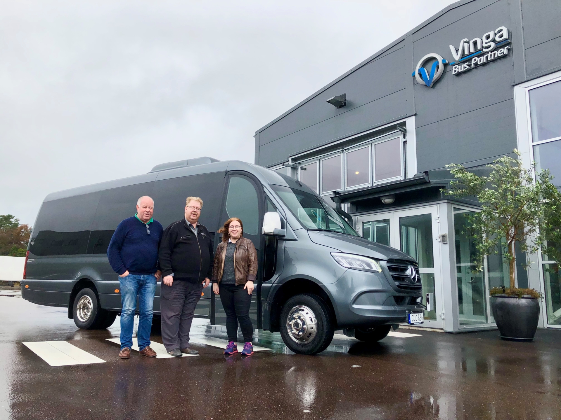 Leverans-av-buss